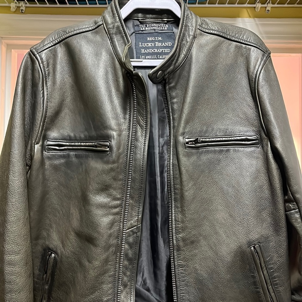 Lucky brand leather jacket. Excellent condition, worn 1 time.
